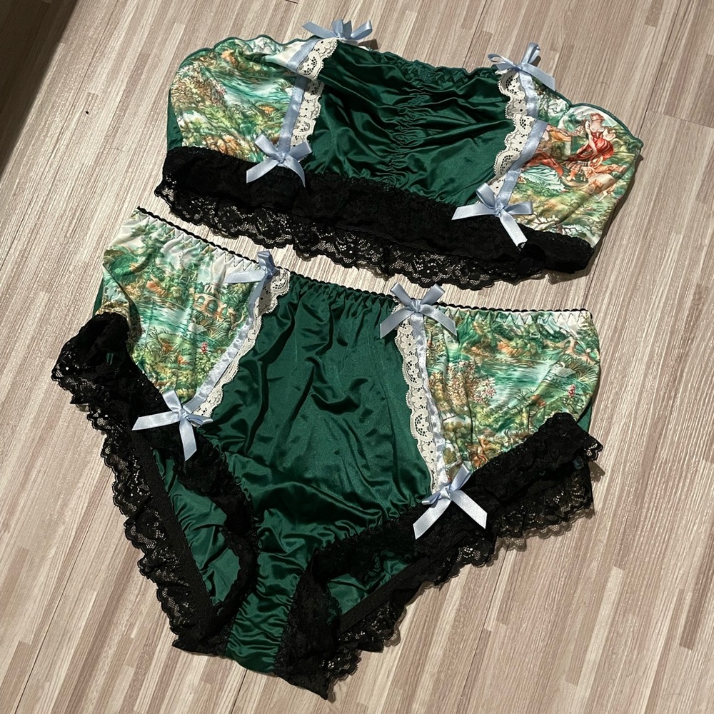 🌸 5/$20 DEAL SHEIN Green and Black Lace Bandeau Set
